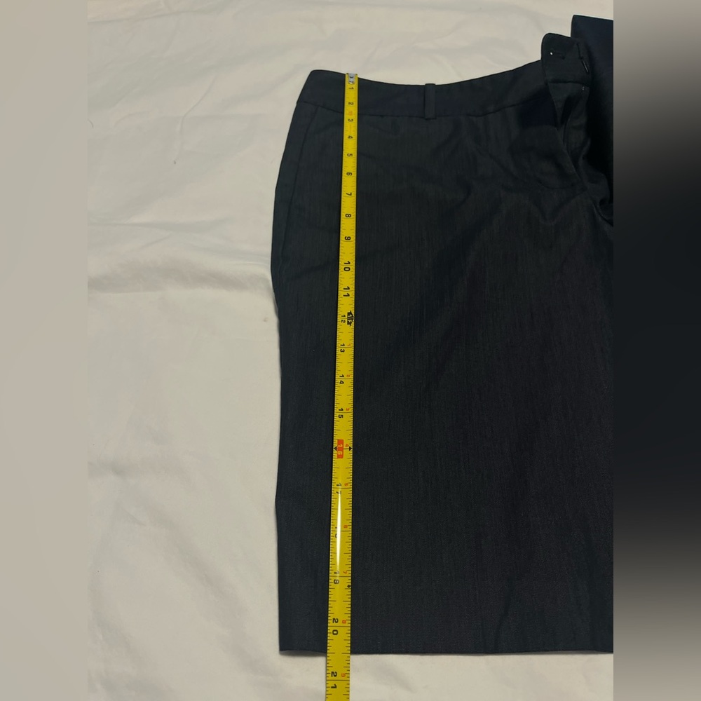 TALBOTS Women’s Charcoal Bermudas Dressy Stretch Shorts Size 10 - Picture 14 of 16